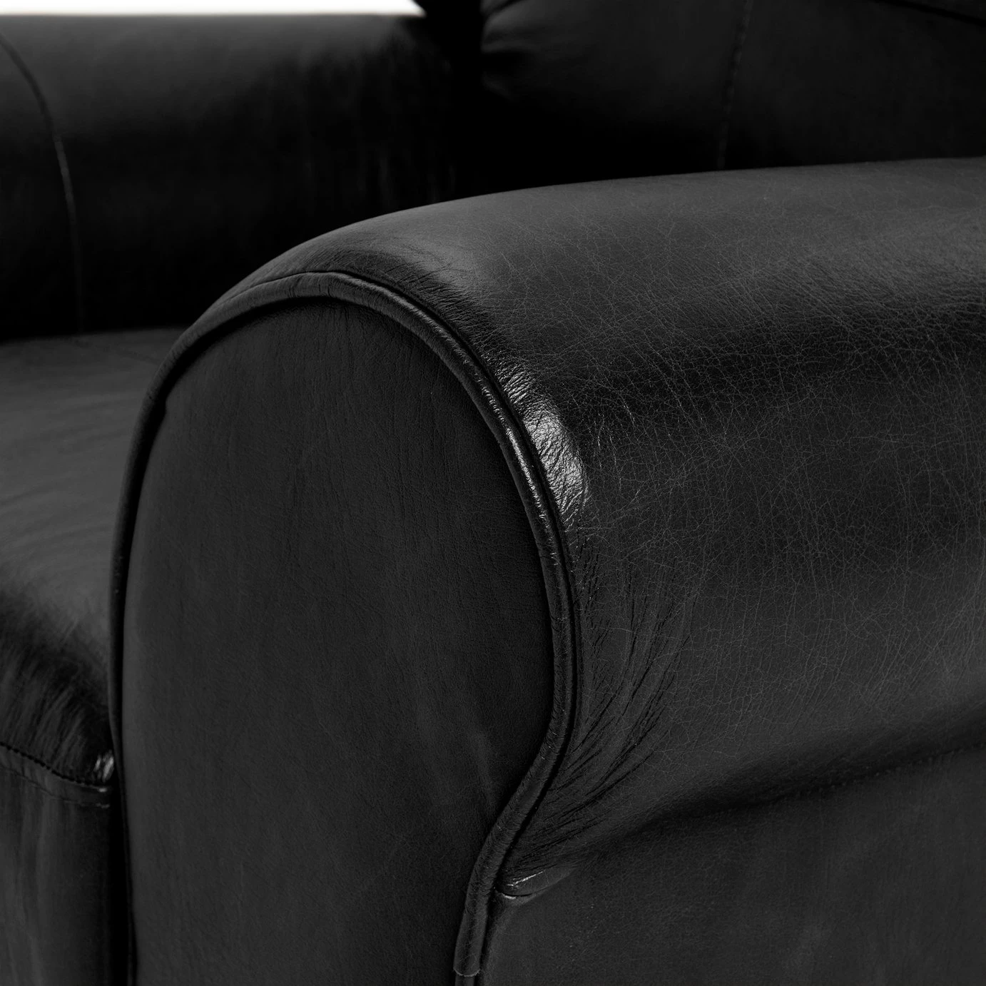 Discount - Habitat Salisbury Leather Armchair Black Sofas And Armchairs 7 Discount - Habitat Salisbury Leather Armchair Black Sofas And Armchairs - Image 7